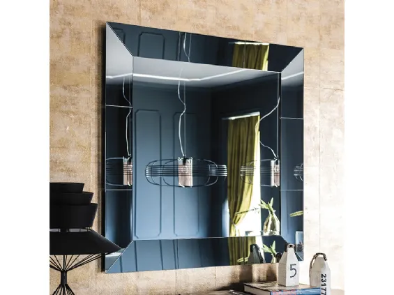 Regal mirror