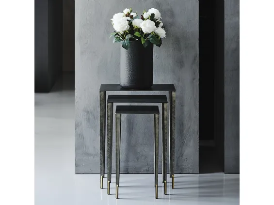 Spillo coffee table
