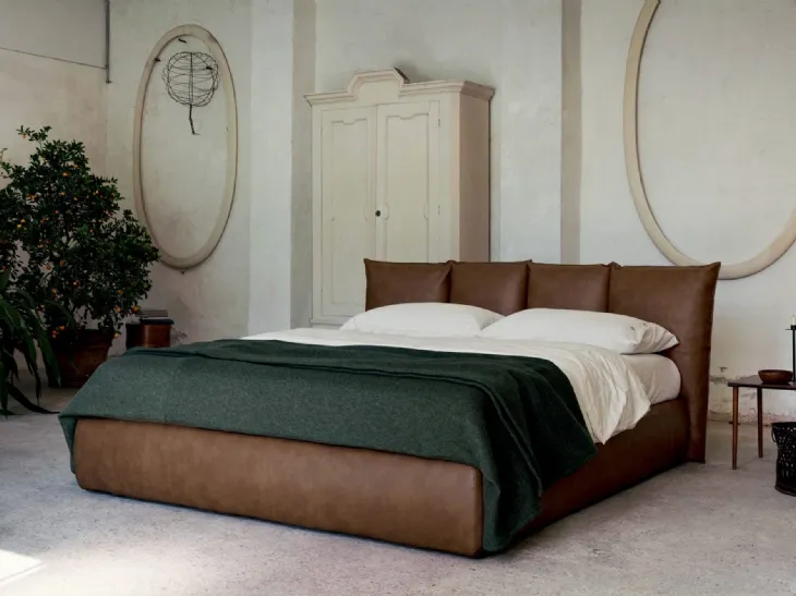 Ethos Pliss bed by Veneran