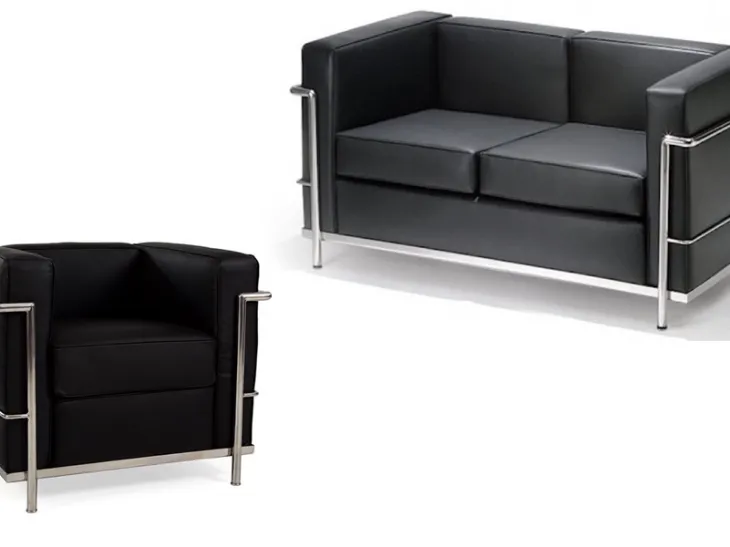 LC2 linear sofa in leather and metal by Alivar