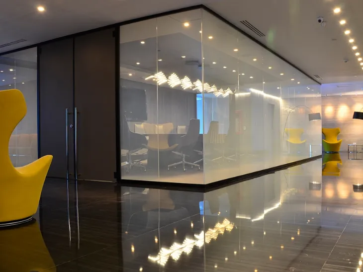 K Evo office glass wall by Frezza