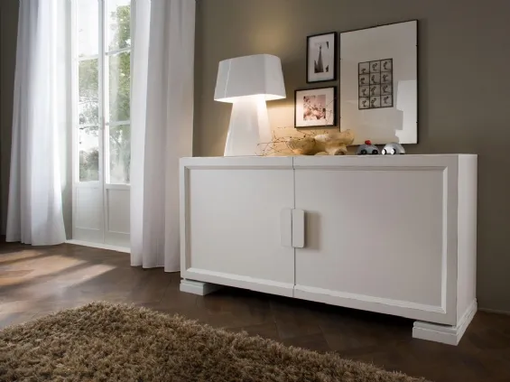 Zenith 111 sideboard